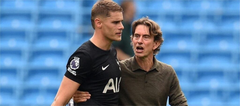 Giải pháp tối ưu để xem bóng đá đội tuyển Việt Nam trực tiếp